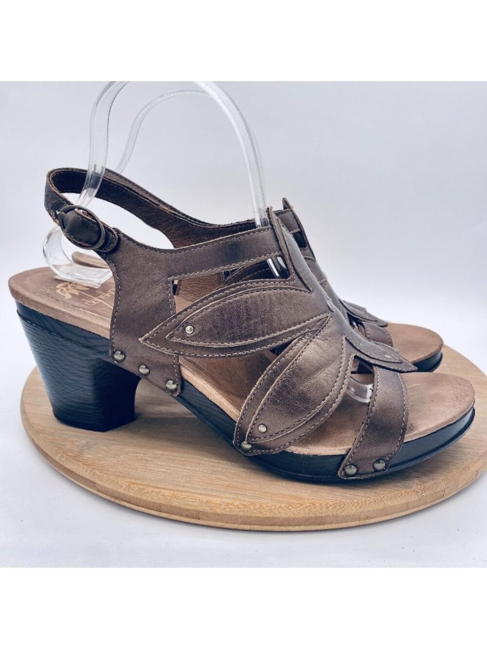 Dansko Sandals Womens 10 41 Brown Leather Slingback Studded Nina Heels Cottage